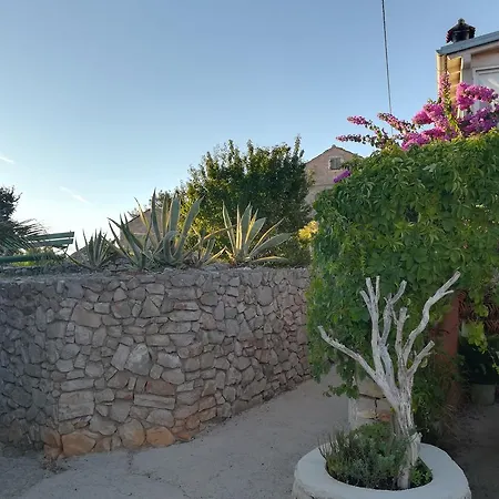 Appartamento Neno - Terrace & Parking Lussingrande