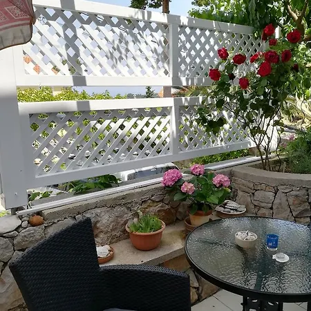 Appartamento Neno - Terrace & Parking Lussingrande
