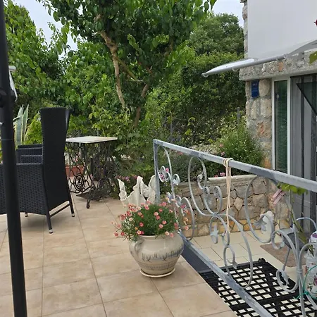 Lejlighed Neno - Terrace & Parking Veli Lošinj
