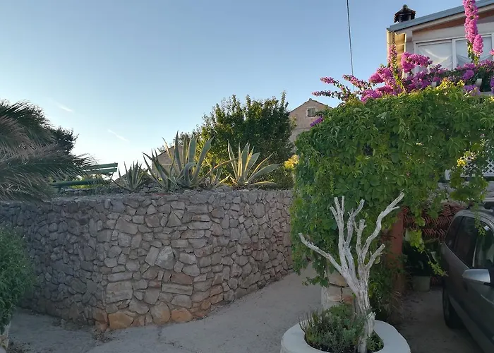 Apartament Neno - Terrace & Parking Veli Lošinj
