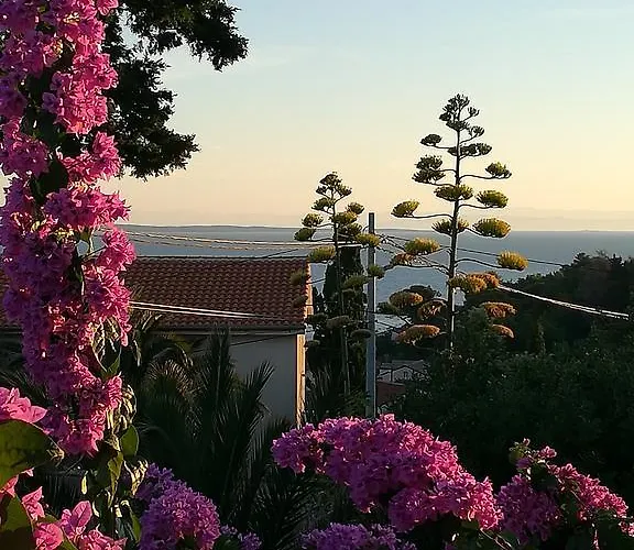 Neno - Terrace & Parking * Veli Lošinj