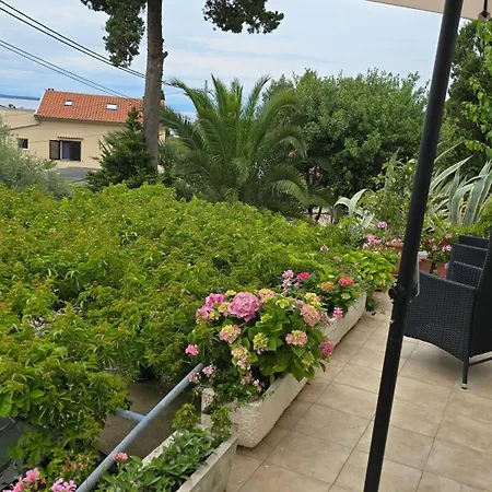Neno - Terrace & Parking Apartamento