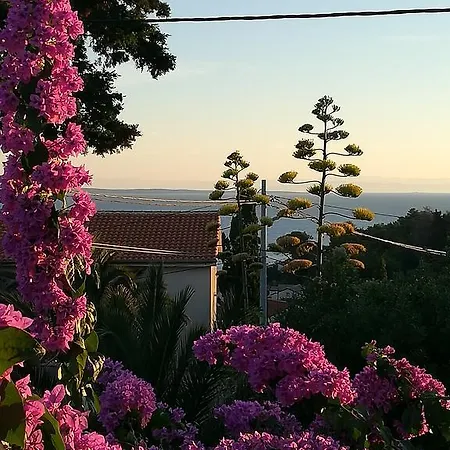 Neno - Terrace & Parking * Veli Lošinj