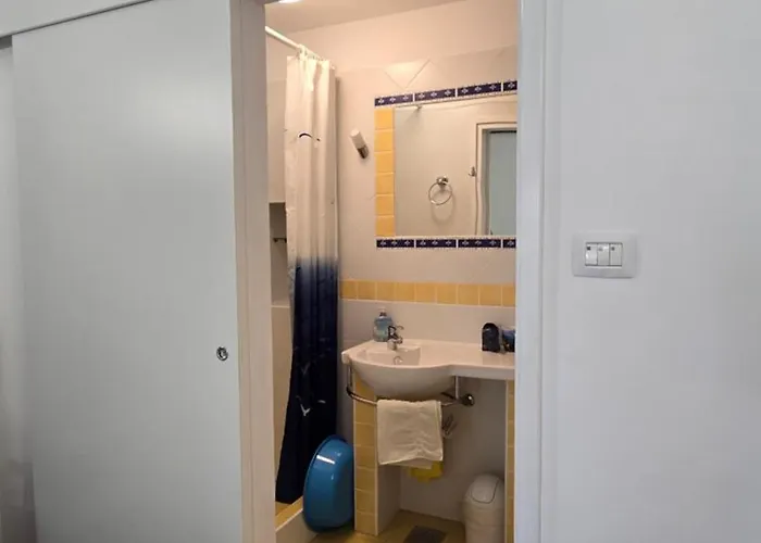 Appartement Neno - Terrace & Parking Veli Lošinj